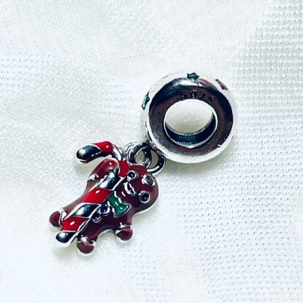 ✨ NWOT Gingerbread 🍬 Candy Cane Charm – Christmas